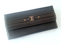 Crni ženski novčanik