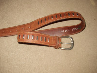 kožni remen sa metalnim...