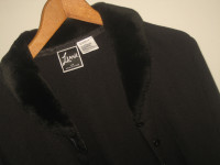 CRNA BOLERO - VESTICA S KRZNOM 38/40  NOVO