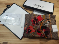 Ženski, muški šal Gucci
