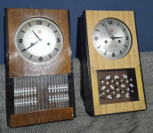 Zidni sat sa klatnom i ključem za navijanje 2 komada