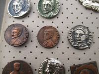 ZNAČKE - Nikola Tesla - dva različita tipa značke