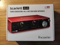 Focusrite Scarlett 4i4 [3rd Gen] USB zvučna kartica