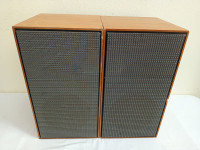 Grundig Box 312, dvostazne kutije, 30 W (20 W RMS) 4-5 Ohma