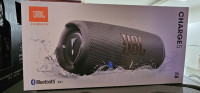 JBL CHARGE 5 ZAPAKIRANO NOVO