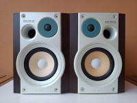 Philips FWB-MC200/01 dvostazni zvučnici, 8 Ohma, max 20 W.