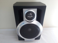 Philips FWM143, 2-stazni zvučnik, 20 W RMS, 8 Ohma, ispravan