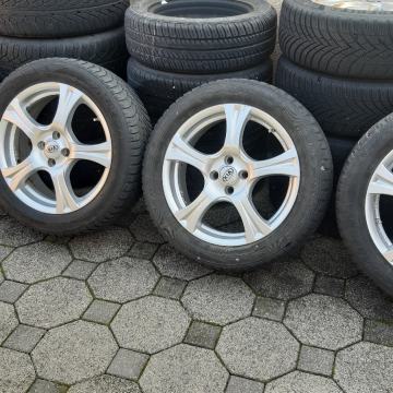 Alu felge 17'' rupe 4x100, 4 kom.KIA.MAZDA KOMPLET SA SENZORIMA-300 EU