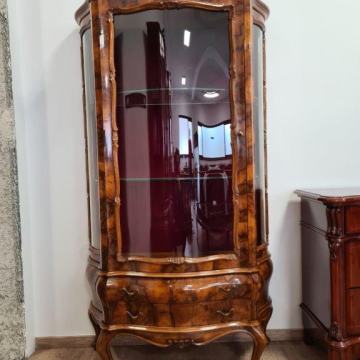 Stilska jednodijelna kristalijera