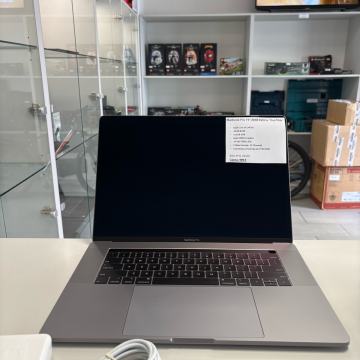 Macbook Pro 15“ 2018 Retina, Touchbar, i9, 32GB RAM, 512GB SSD, AKCIJA