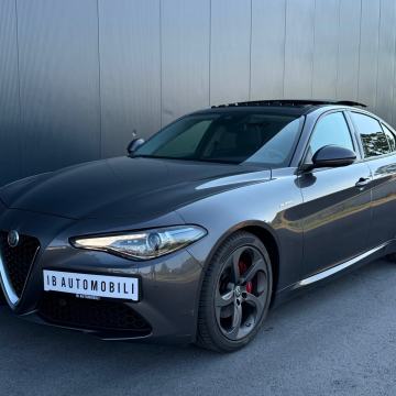 Alfa Romeo Giulia 2,2 JTDm Rosso Edizione - Pano•H&K•GARANCIJA DO 3god