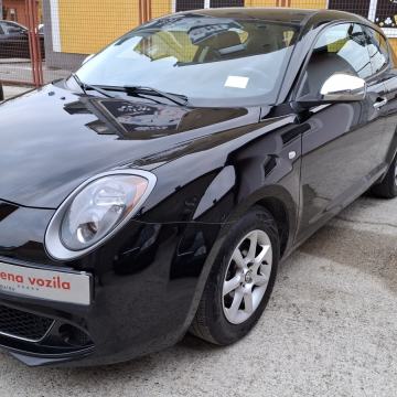 Alfa Romeo MiTo 1.3 JTDM, 2 seta guma na alu-naplatcima,head up zaslon