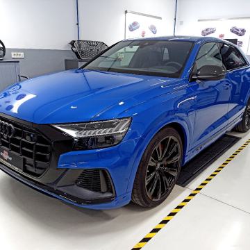 Audi Q8 60 TFSIe quattro S-tronic S-line *** Plug-in-Hybrid ***