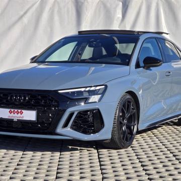 Audi RS3 2.5 TFSI quattro