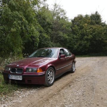 BMW Serija 3, e36 1992. godište 318is