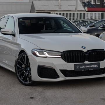 BMW 530d ••M sport paket•• virtual | navigacija | alkantara | LED