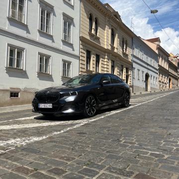 BMW serija 5 550e Xdrive M sport Pro