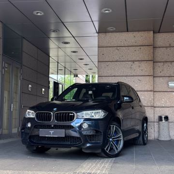 BMW X5 M Aut., 423 kW / 575 ks, Harman/Kardon, Head-Up, reg. 02/2026