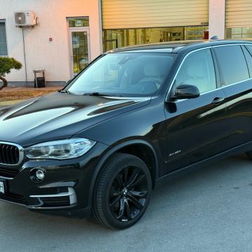 BMW X5 xDrive30d automatik,BI-XENON,NAVI,KOŽA, VELIKI SERVIS,SERVISNA.