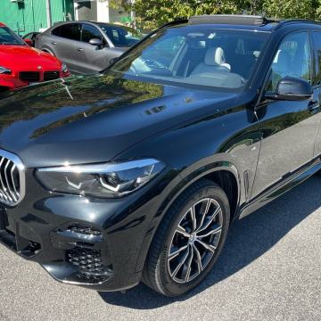 BMW X5 xDrive30d M-PAKET,PANORAMA,KAMERA,AMBIENT,RADAR,U SUSTAVU PDV-A