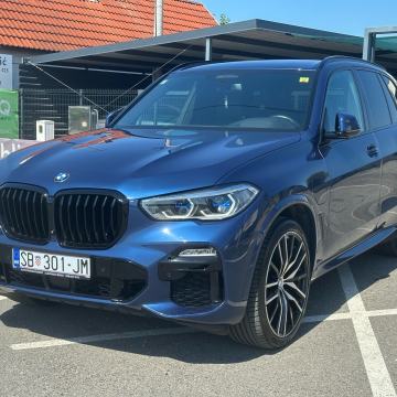 BMW X5 xDrive45e automatik M-paket u PDV u
