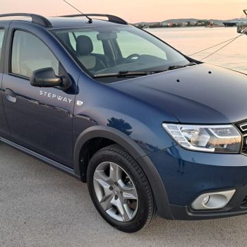 Dacia Logan 1,5 dCi  *STEPWAY* 2018g,  **Besprijekorno stanje.**