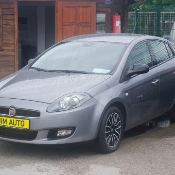 Fiat Bravo 1,6 jtdm, 105 ks, servisi, krediti na kartice
