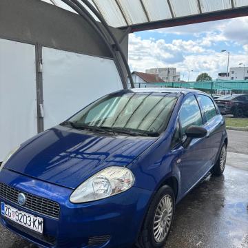 •• FIAT GRANDE PUNTO •• 5 VRATA •• REG 11/26 •• KLIMA ••