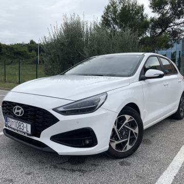 Hyundai i30 1,0 T-GDI VATRENA EDICIJA, SERVISNA+JAMSTVO 5 GODINA