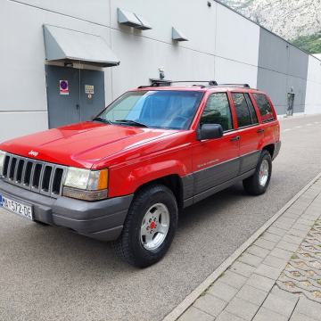 Jeep Grand Cherokee 4,0 **PLIN-ATESTIRAN** ISPIS KILOMETARA **