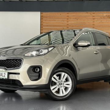 Kia Sportage 1.7 CRDI SLO.VOZILO-LED-V.KUKA-TEMPOMAT