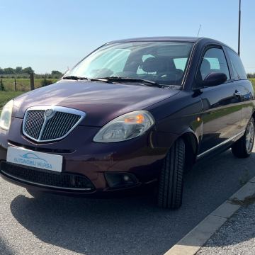 LANCIA Y 1.3 D * reg 1 god !! klima * city servo * odlično stanje *