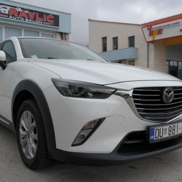 Mazda CX-3 AWD automatik. ksenon, parking kamera, koža,servisna knjiga