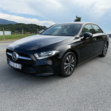 Mercedes-Benz A-klasa 200/Sport/Kamera 360/PDV/TOP STANJE!