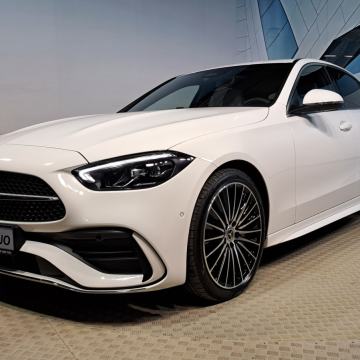 Mercedes-Benz C 220 d AMG / NIGHT PAKET / BURMESTER / 19"
