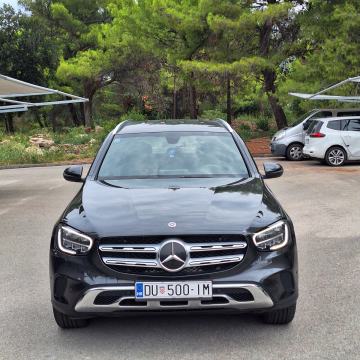 Mercedes-Benz GLC 220 d 4MATIC Facelift, registriran godinu dana