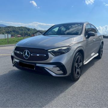Mercedes-Benz GLC Coupe 300d/AMG/PANORAMA/HEAD UP/1.VLASNICA/
