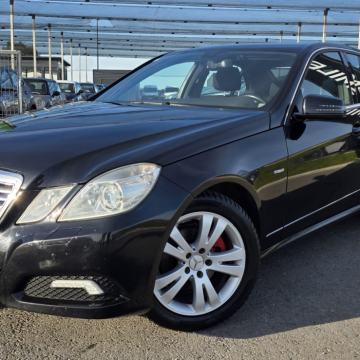 Mercedes E 220CDI, AUT, BI-XENON, AUT.KLIMA, NAVI, TEMP, PDC...