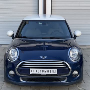 MINI Cooper D F56 •REG: 10/26•Velika Navi•MF Volan•Ambient•Servisna!
