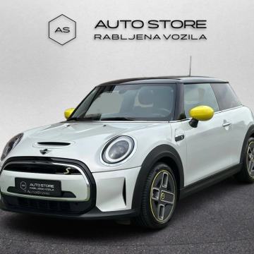 MINI Cooper SE • 22.000 km, 1. VLASNIK, PANORAMA, NAVI, LED, CAM, HUD