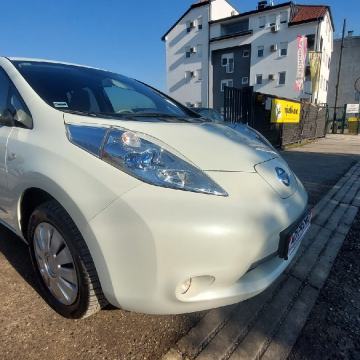 Nissan Leaf  ZERO Emission / SAMO 47 TKM / SERVISNA /