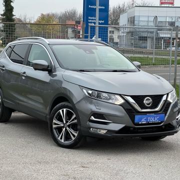 Nissan Qashqai 1.6 dCi automatik *PANORAMA* *360 KAMERA* *LED*