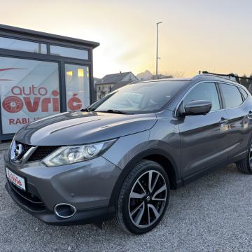 Nissan Qashqai 1,6 dCi Tekna - KAMERA 360° - PANORAMA - GARANCIJA