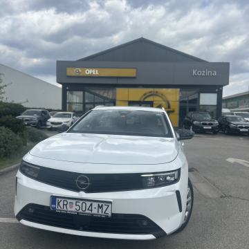 Opel Astra SportsTourer 1.2 Edition