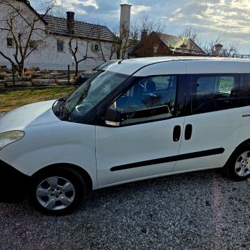 Opel Combo 1.3 cdti 5 sjedala 2017 .Reg godina dana