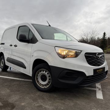 Opel Combo 1,5 DIESEL, SAMO 23.000km,2022.g,NIJE UVOZ!
