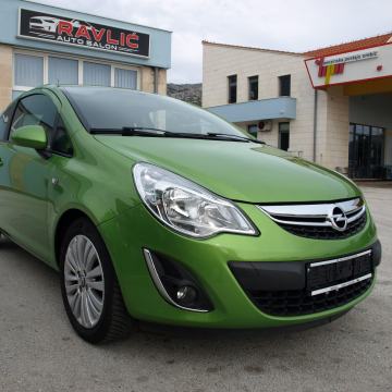 Opel Corsa 1,2 16V plin, navigacija,tempomat