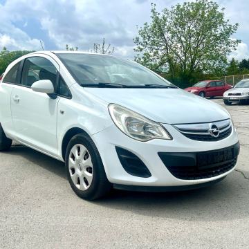 Opel Corsa 1,3 CDTI * klima * servo * reg 1 god na kupca *