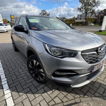Opel Grandland X 1.2 PureTech Ultimate