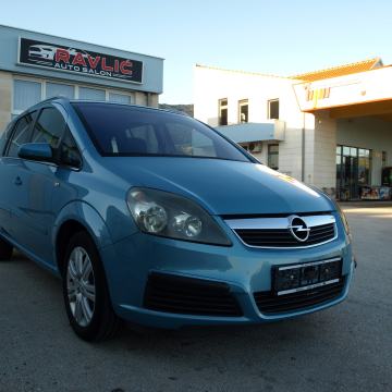Opel Zafira 1.6i CNG plin,navigacija,servisna knjiga